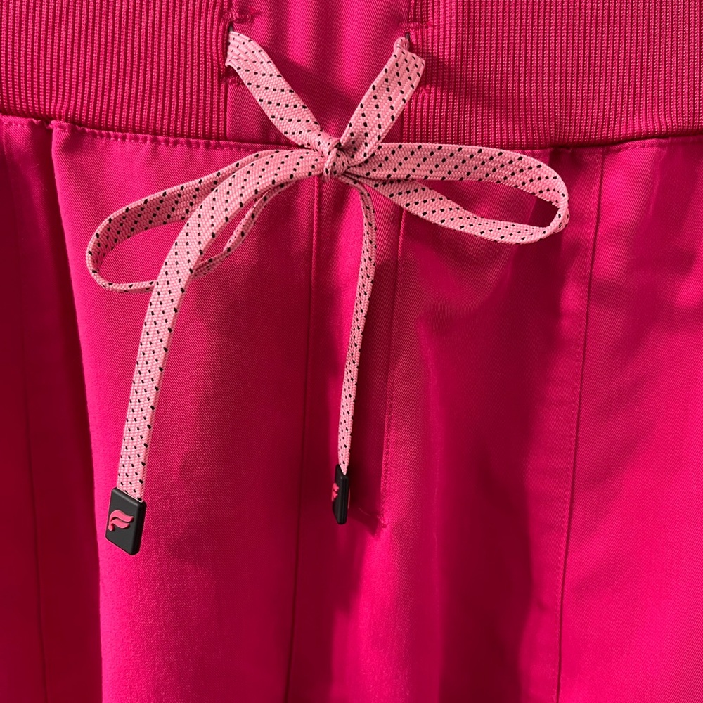 Fabletics Fuscia Scrub Jogger Set - image 7